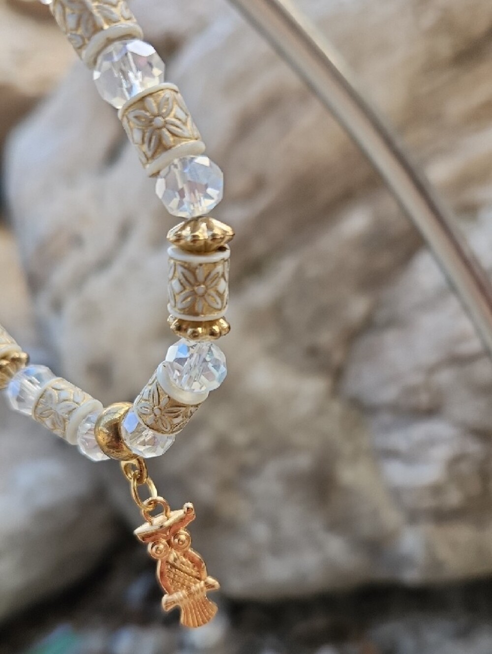 Deatiled Beaded Bracelet Set Gold Toned Metal Owl Heart Dangles Opaque White - Picture 8 of 12